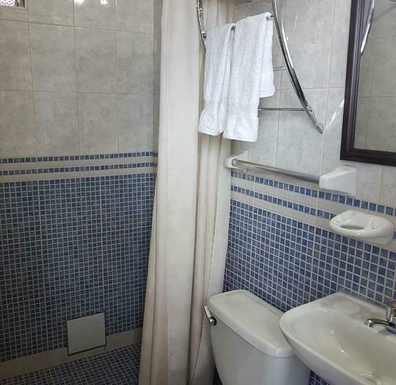 Standart Oda, Kurumi Hostel