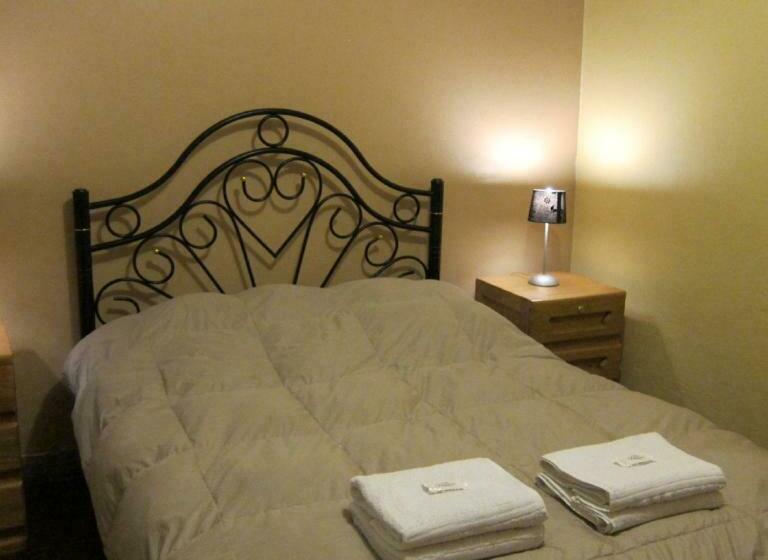 Standart Oda, Kurumi Hostel