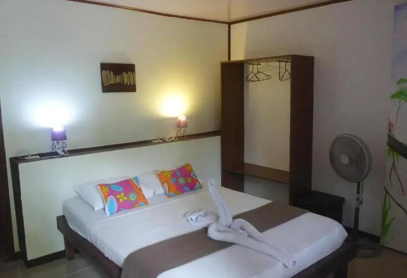 エコノミールーム, Aracari Garden Hostel