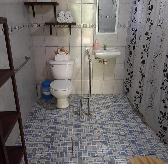 Семейный Номер Базовый, Aracari Garden Hostel