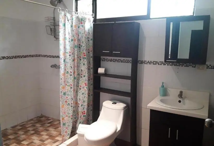 ２ベッドルームアパートメント, Aracari Garden Hostel