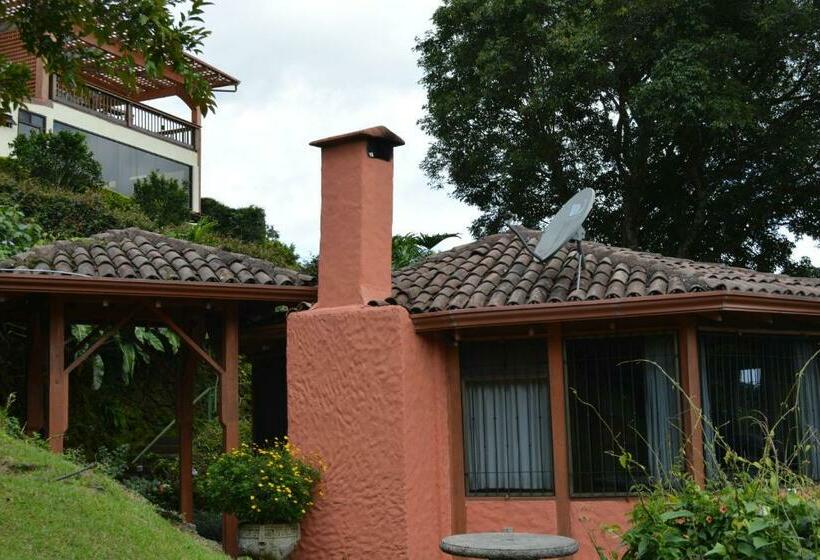 בקתה דלוקס, Finca Paraiso Mountain Retreat Near San Jose Airport