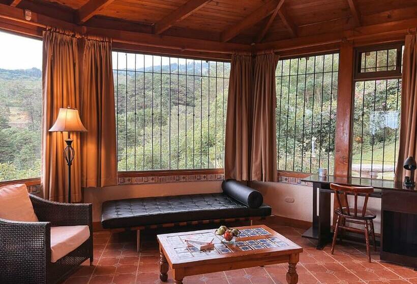 بنجلو ديلوكس, Finca Paraiso Mountain Retreat Near San Jose Airport