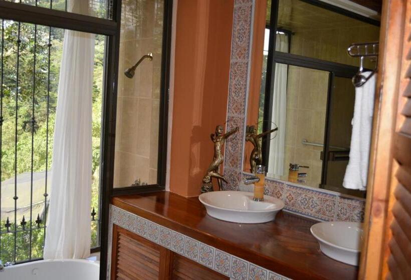 جناح ديلوكس, Finca Paraiso Mountain Retreat Near San Jose Airport