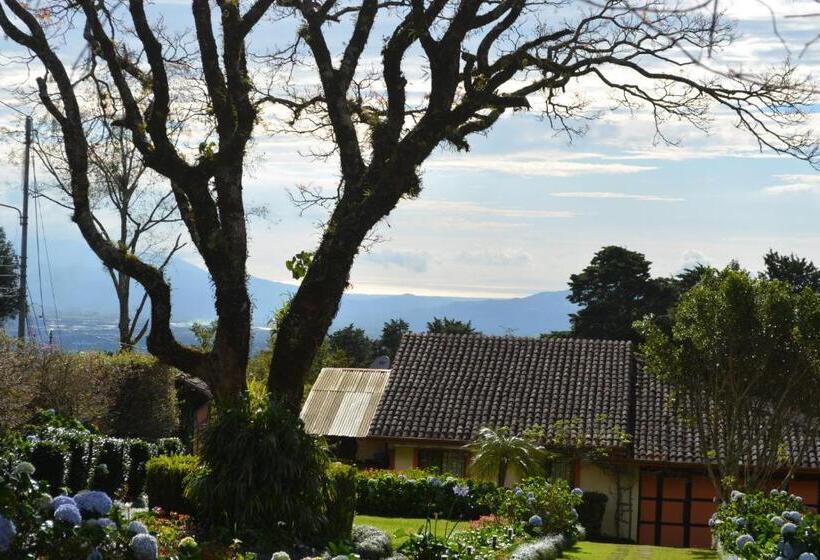 סוויטה דלוקס, Finca Paraiso Mountain Retreat Near San Jose Airport