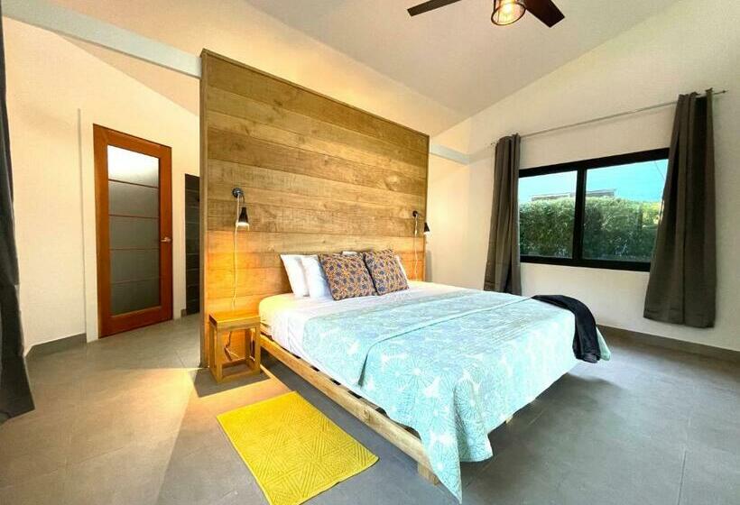 바다 전망 스탠다드 방갈로, Tree Of Life Cabinas