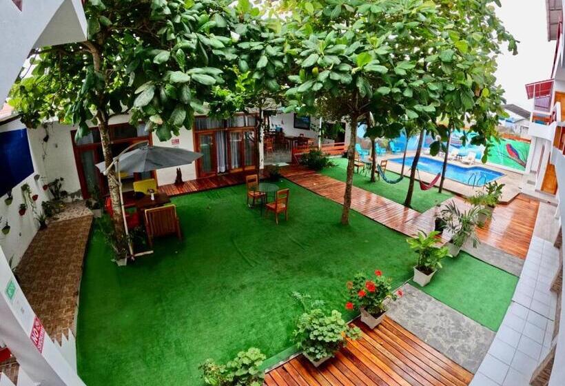 اتاق استاندارد سه تخته با چشمانداز باغ, Galápagos Isabela Hotel Loja