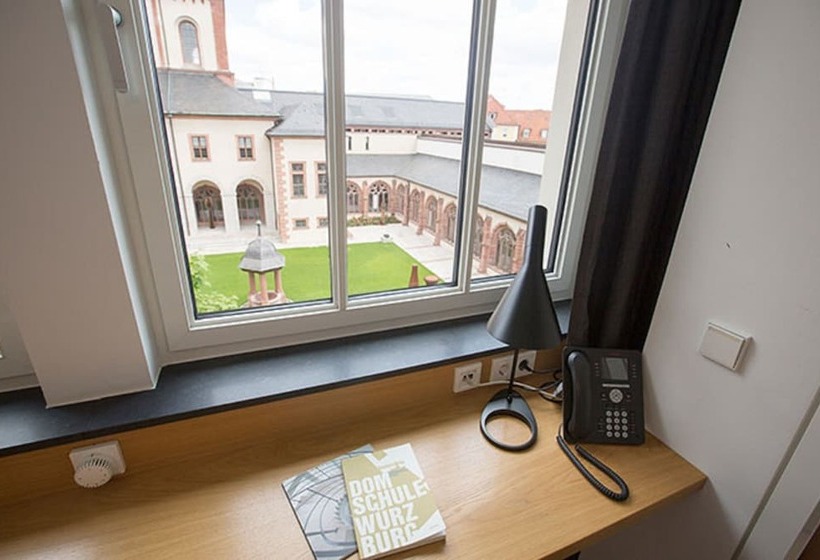 Quarto Estandar Individual, Burkardushaus, Tagungszentrum Am Dom