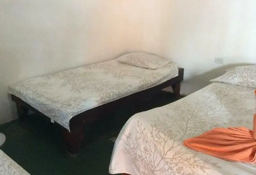 Standard Kolmen Hengen Huone, Cabinas Balcon Del Mar Tortuguero