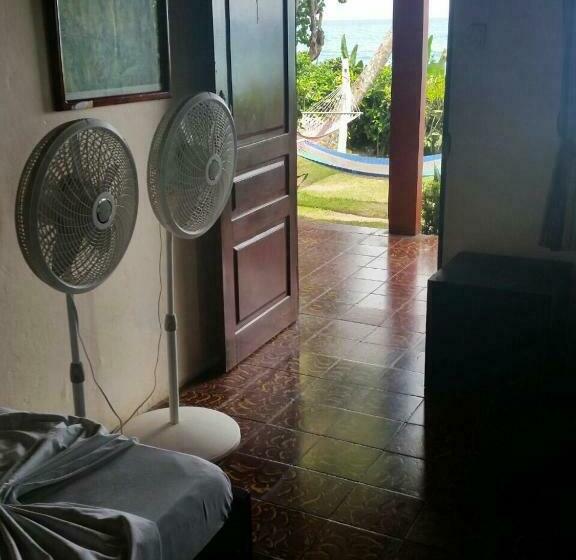 Triple Room Sea View, Cabinas Mar Y Cielo