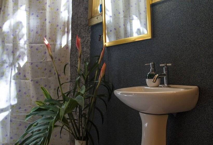 Семейный Номер, Casa Drake Lodge