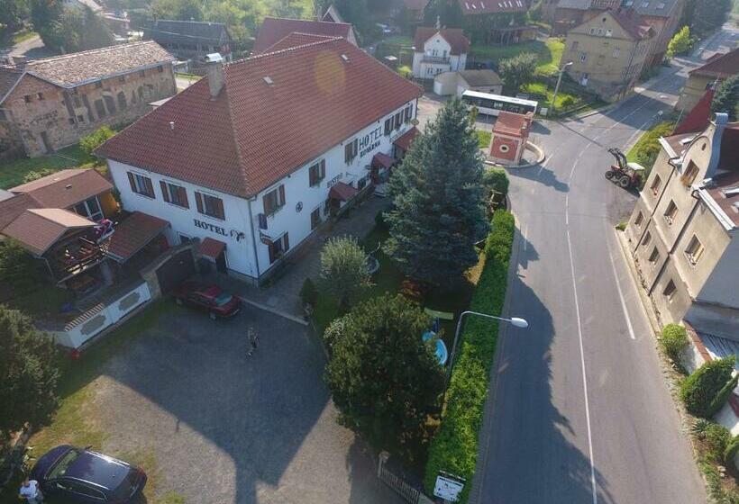 Номер Стандарт, Kovarna