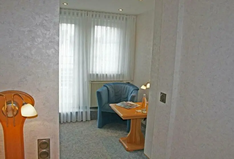 シングルベーシックルーム, Landhotel Repetal