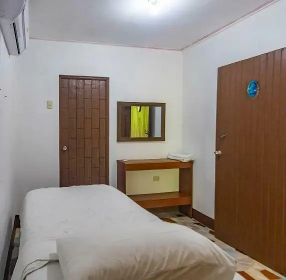 庭の見えるシングルルーム, Tortuguero Beachfront