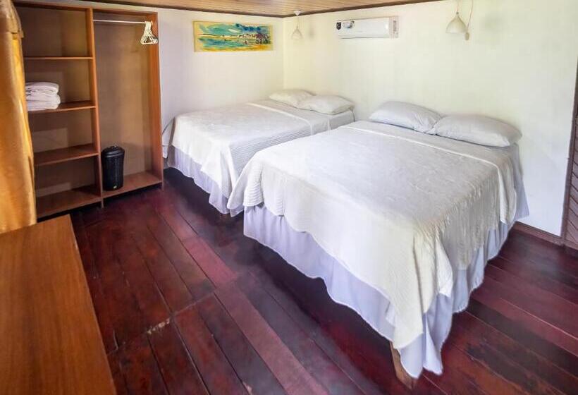 Четырехместный Номер Стандарт Вид на Сад, Tortuguero Beachfront