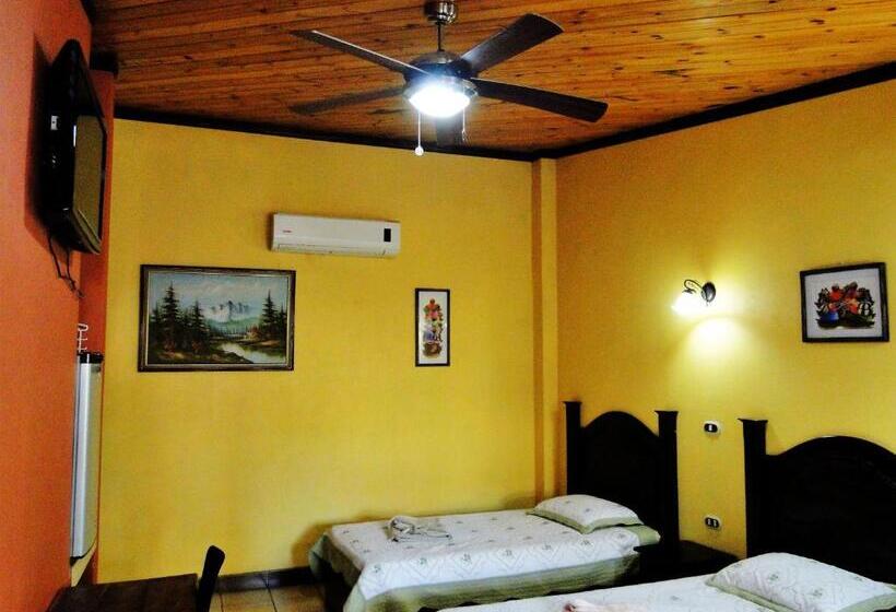 家庭间, Villa Hermosa