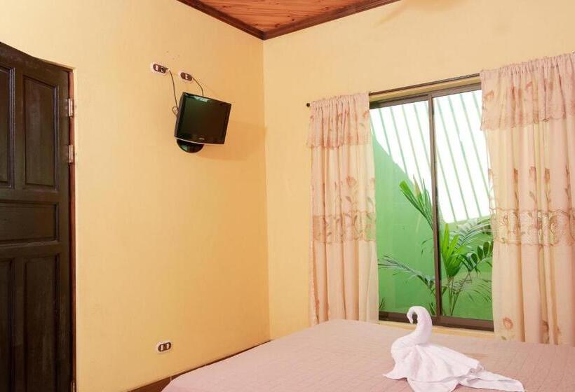 家庭间, Villa Hermosa