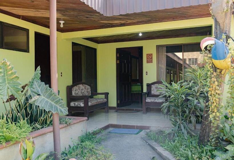 Quarto Familiar, Villa Hermosa