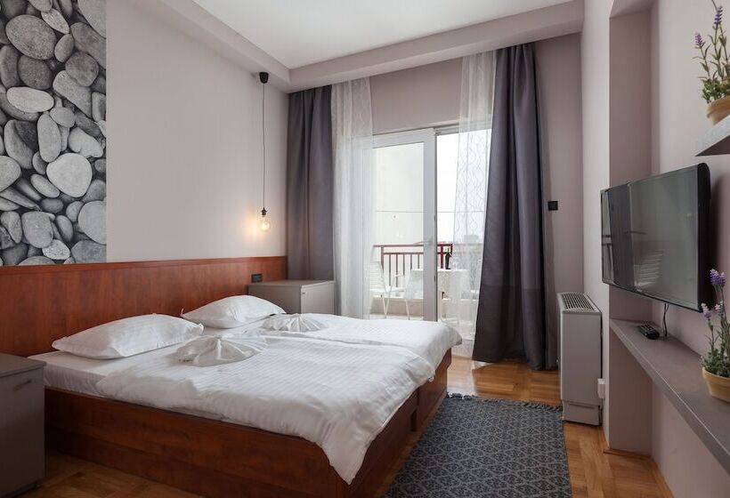 غرفة كومفورت مطلة علي البحر, Villa Vinka