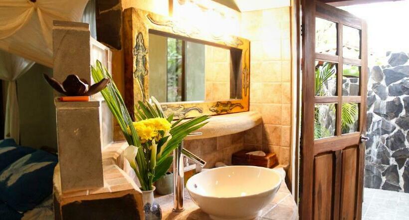 غرفة ديلوكس, Waterfall Villas