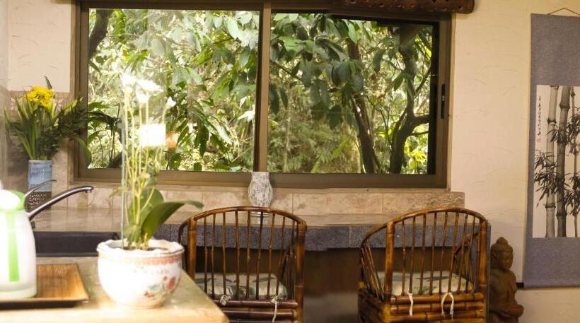 غرفة ديلوكس عائلية, Waterfall Villas