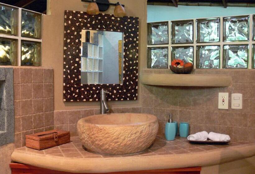 غرفة ديلوكس عائلية, Waterfall Villas