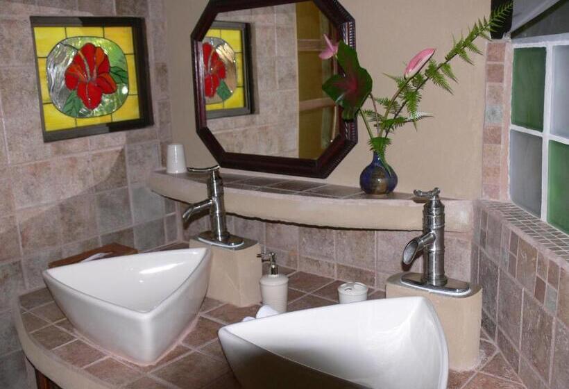 غرفة ديلوكس, Waterfall Villas