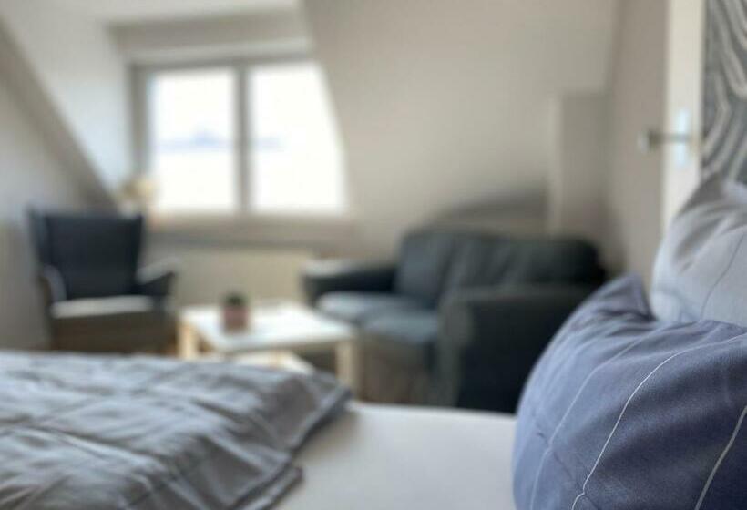 기본룸, Zur Bever