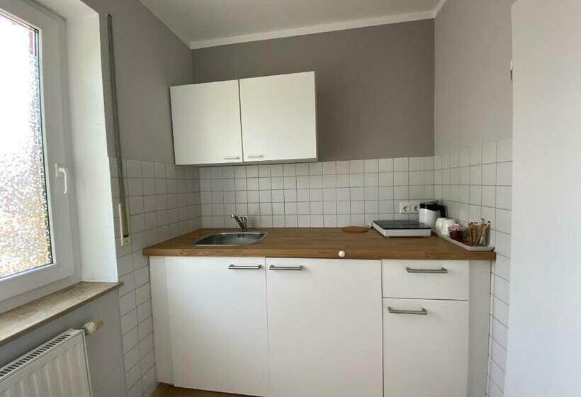 기본룸, Zur Bever