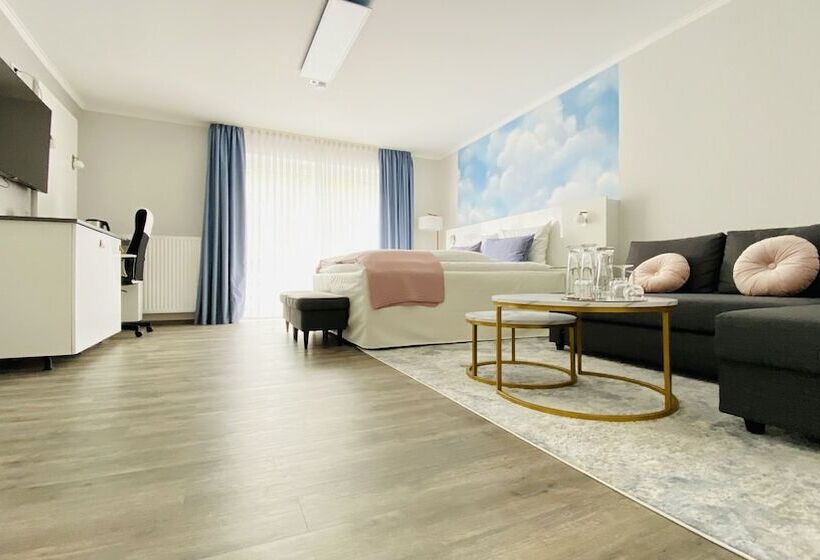 컴포트 룸, Zur Bever