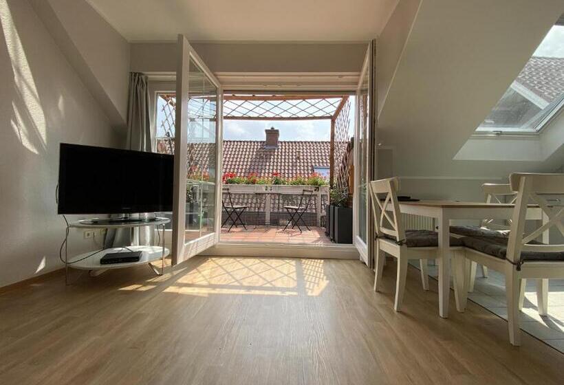 침실 1개 발코니 아파트, Zur Bever