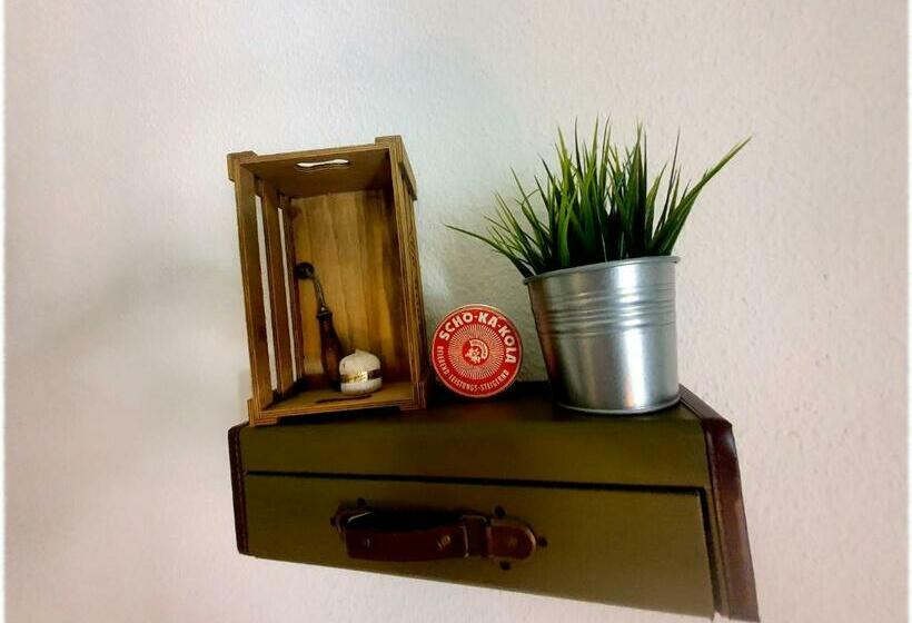 スタンダードルーム, Pension Miss Sophie