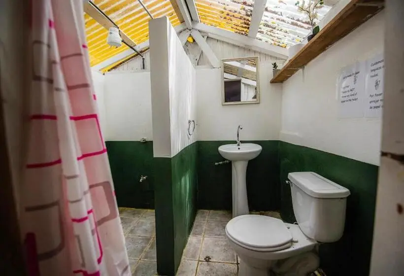 ファミリールーム, Pura Vida Mini Hostel Santa Teresa