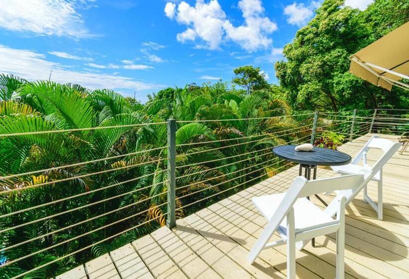 اتاق استاندارد با چشمانداز دریا, Funky Monkey Lodge