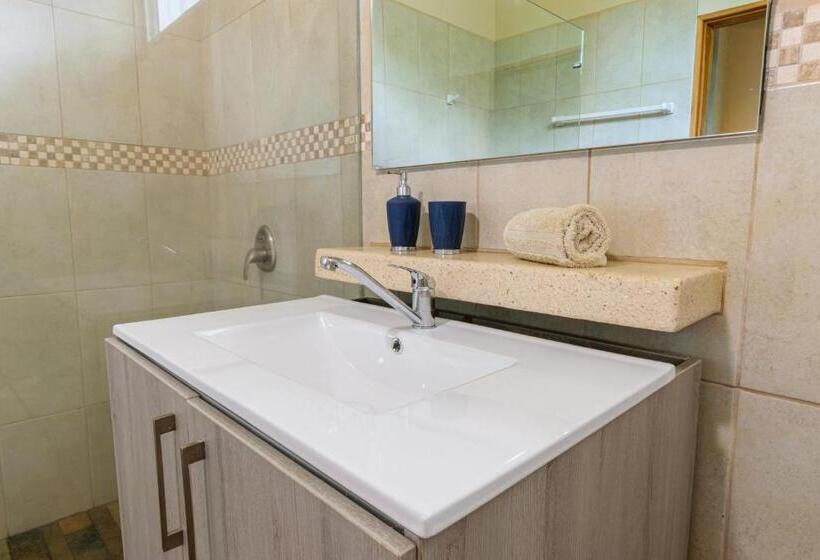 آپارتمان راحتی 1 خوابه, Funky Monkey Lodge