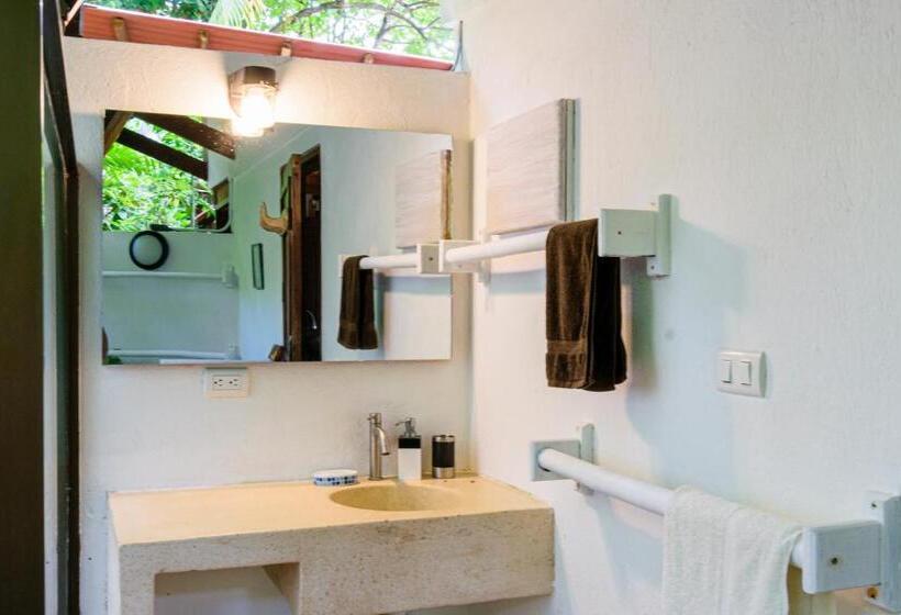 ویلای استاندارد با چشمانداز باغ, Funky Monkey Lodge