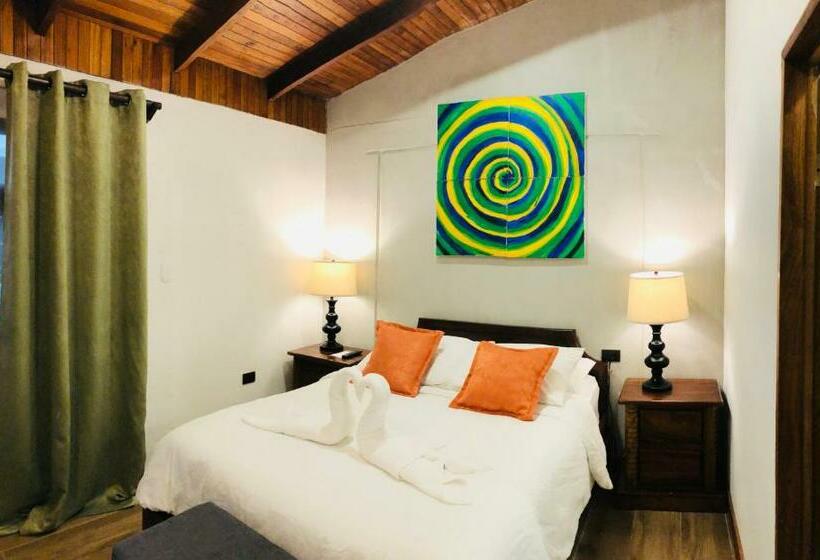 スタンダードルーム, Camino Verde B&b Monteverde Costa Rica