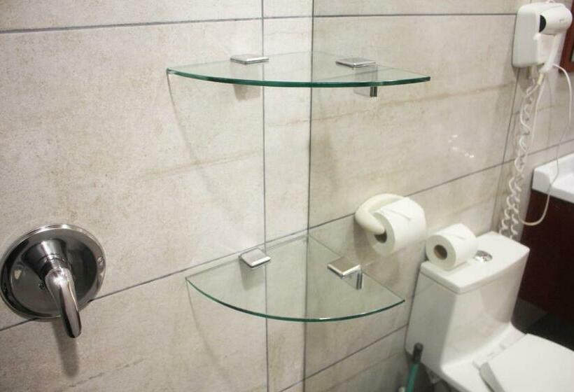 スタンダードルーム, Camino Verde B&b Monteverde Costa Rica