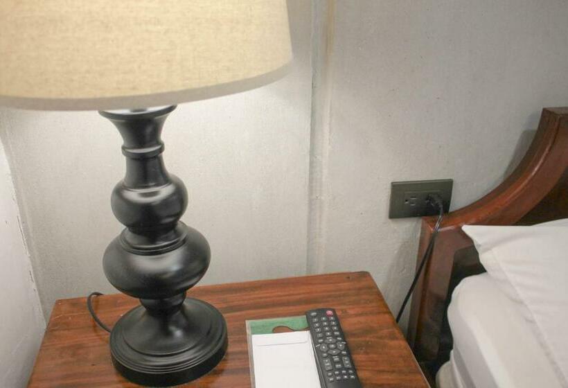 スタンダードルーム, Camino Verde B&b Monteverde Costa Rica