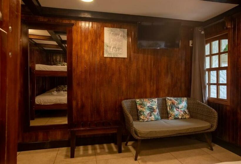 スタンダードトリプルルーム, Camino Verde B&b Monteverde Costa Rica