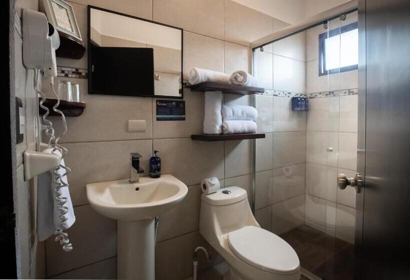 ファミリールーム, Camino Verde B&b Monteverde Costa Rica