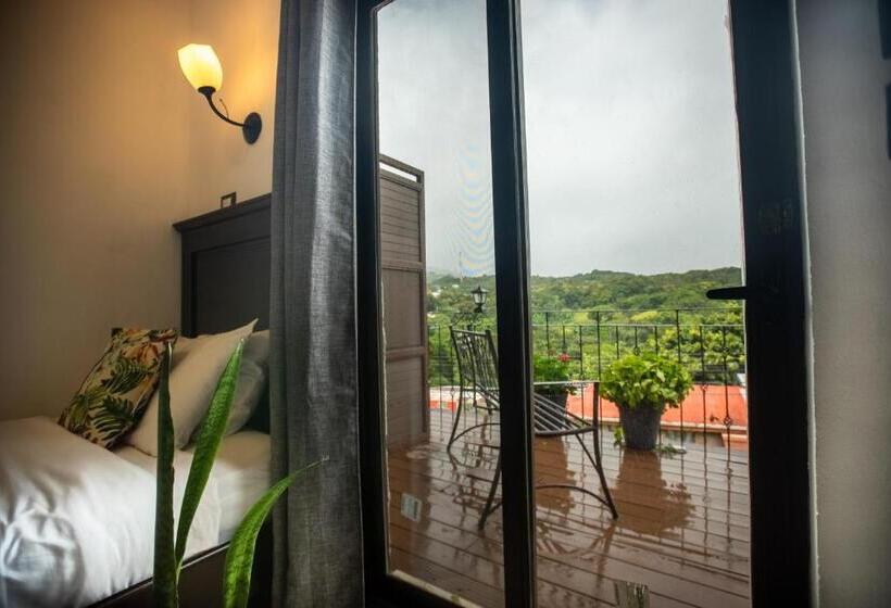 ファミリールーム, Camino Verde B&b Monteverde Costa Rica