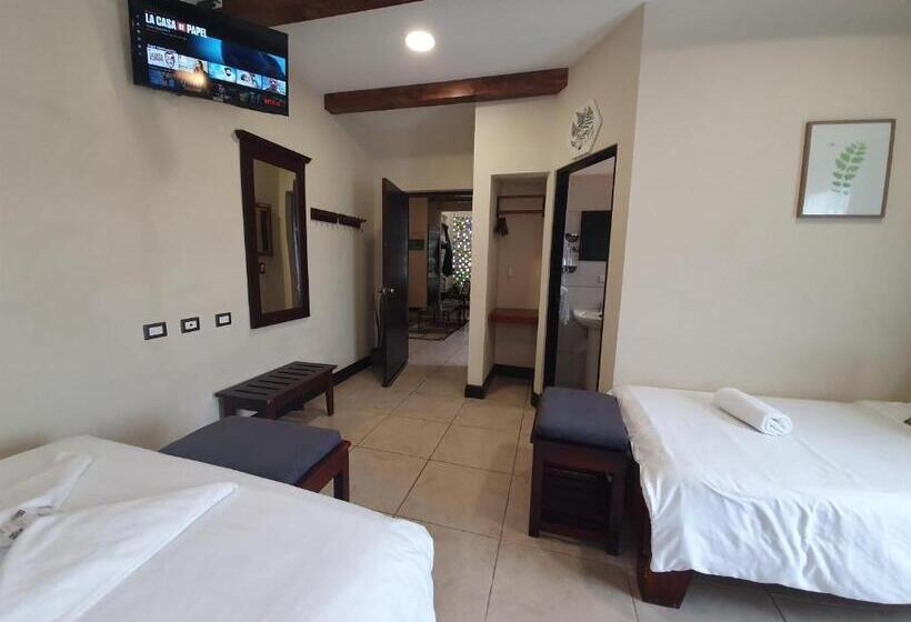 ファミリールーム, Camino Verde B&b Monteverde Costa Rica