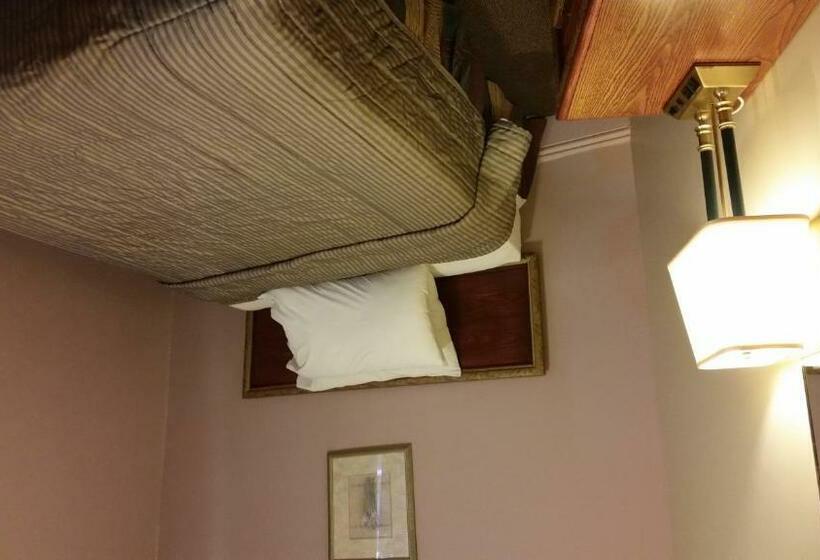 스탠다드 룸 공동 욕실, A Voyageur S Guest House