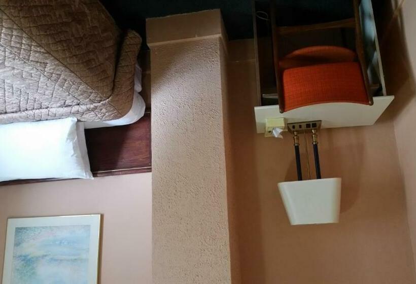 스탠다드 룸 공동 욕실, A Voyageur S Guest House