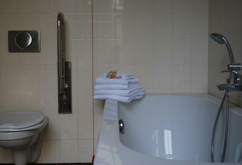 Deluxe Room, Bitter En Zoet