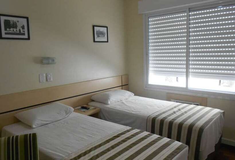 غرفة قياسية, Colossi