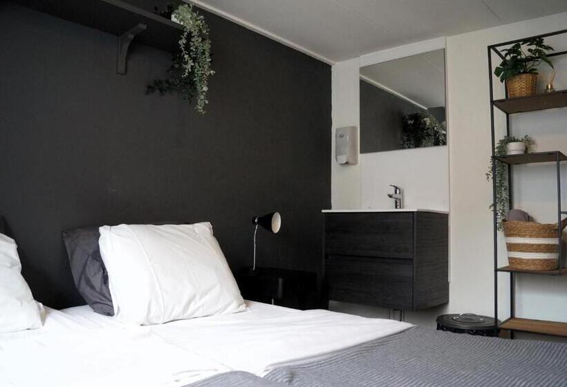 اتاق استاندارد با سرویس بهداشتی مشترک, Herberg, Het Wapen Van Tilburg