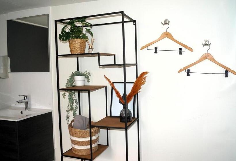 اتاق استاندارد با سرویس بهداشتی مشترک, Herberg, Het Wapen Van Tilburg