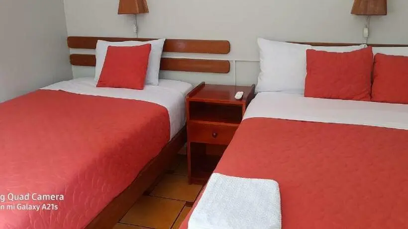 スタンダードルーム, Hostal La Payacha